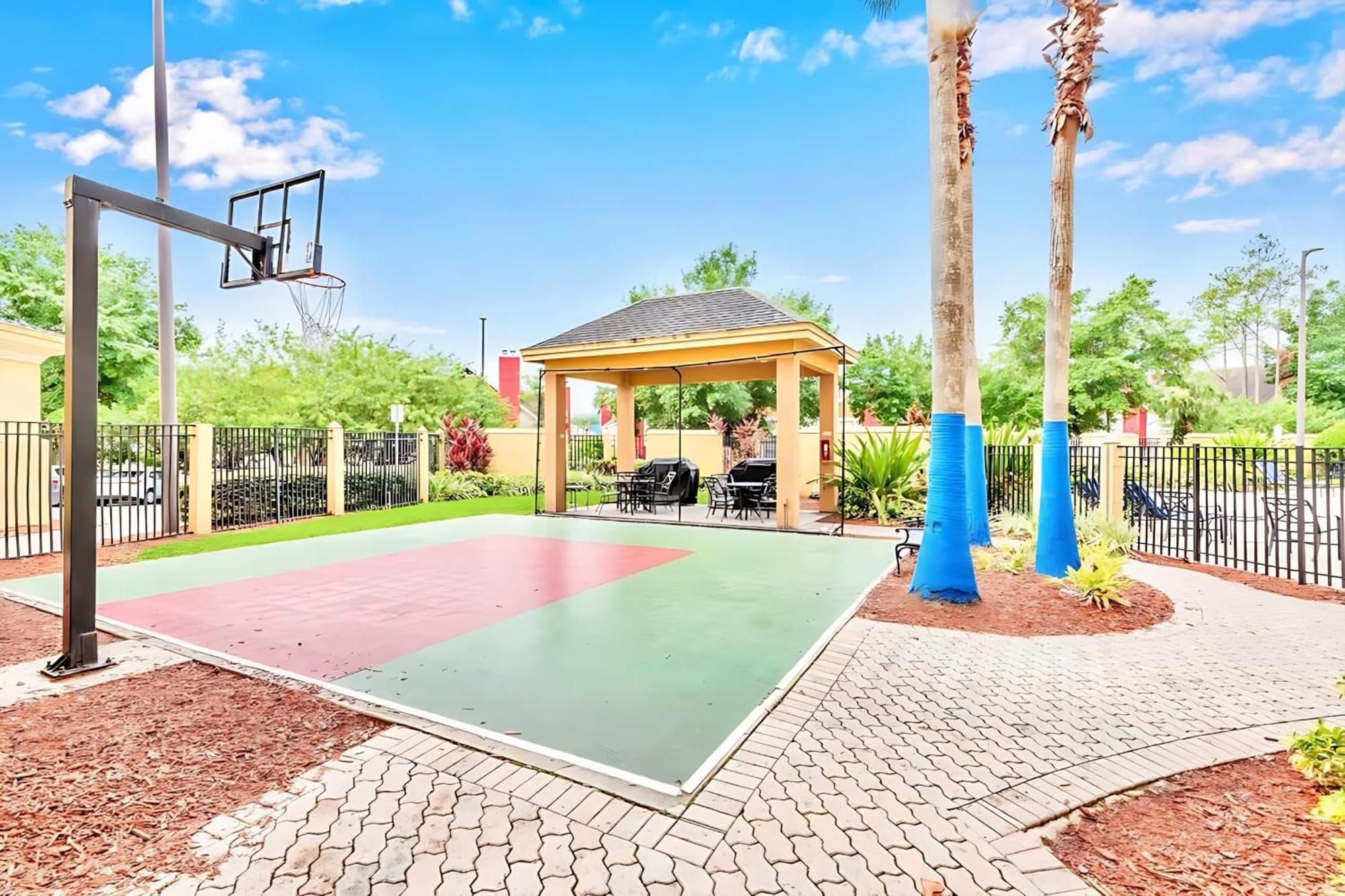 1Br Apartment Near Disney W Pool Hot Tub Arcade Orlando Extérieur photo